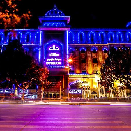 Nurlan Hotel Кашгар Екстер'єр фото
