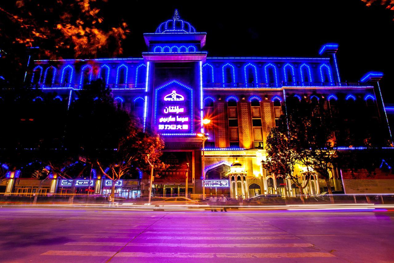 Nurlan Hotel Кашгар Екстер'єр фото