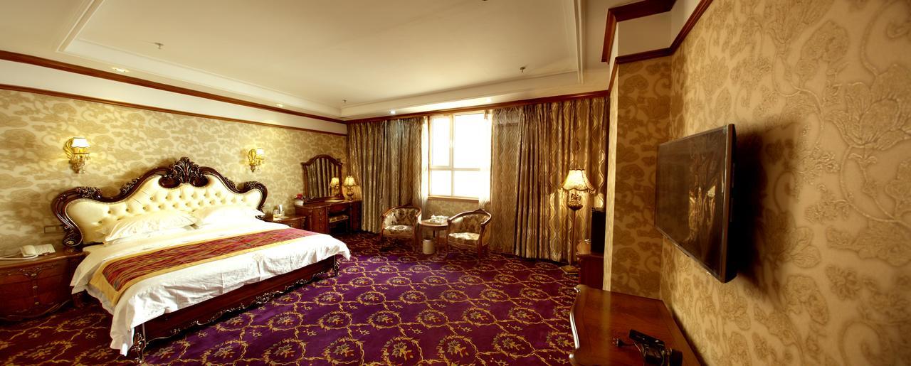 Nurlan Hotel Кашгар Екстер'єр фото